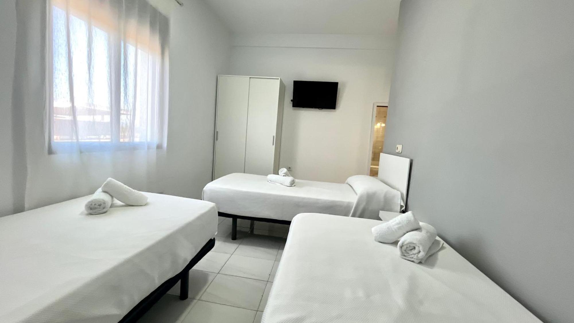 Hostal Carlos III Aldea Quintana Kültér fotó